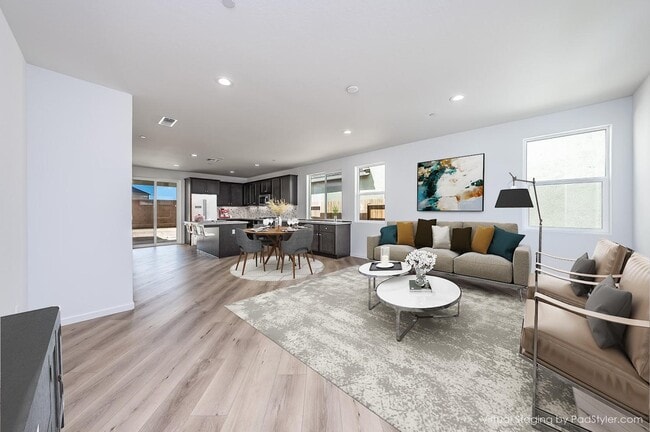 2563 Chianti Wy in Hanford, CA - Building Photo - Building Photo