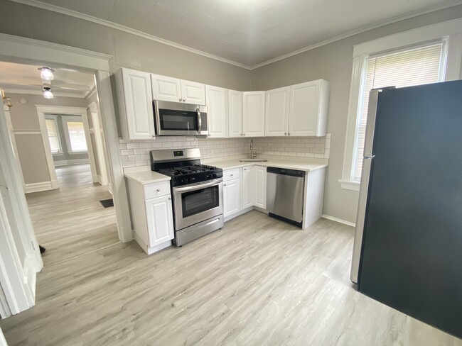 property at 3842 W Division St