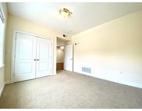 663 Bennington St in Boston, MA - Building Photo - Building Photo