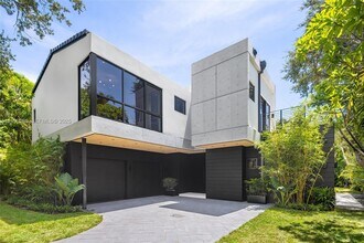 4024 Bonita Ave in Miami, FL - Building Photo - Building Photo