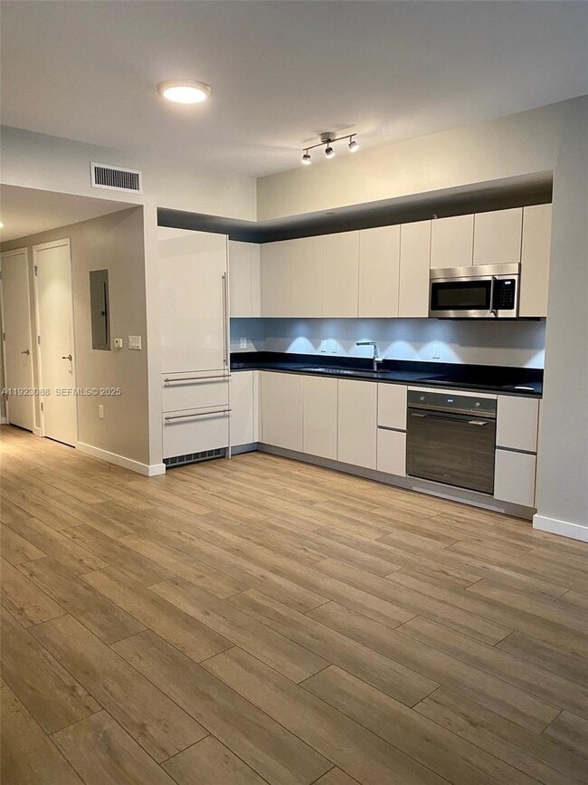 property at 1010 Brickell Ave