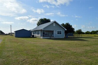 7795 Houston in Sanger, TX - Building Photo - Building Photo