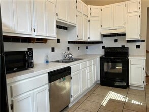 962 Felicity St in New Orleans, LA - Foto de edificio - Building Photo