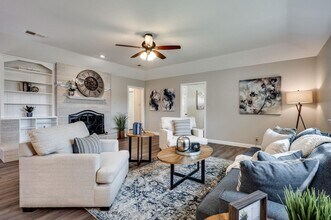 724 Toni Dr in Hurst, TX - Building Photo - Building Photo