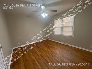 713 S Prairie St in Liberty, MO - Building Photo - Building Photo