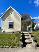 913 S Hinde St in Washington Court House, OH - Building Photo