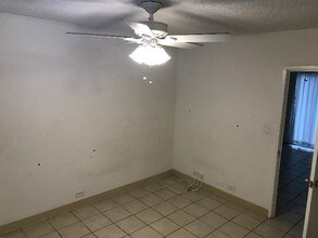 2543 Kuhio Ave-Unit -403 in Honolulu, HI - Building Photo - Building Photo