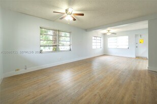 2028 Fillmore St in Hollywood, FL - Building Photo