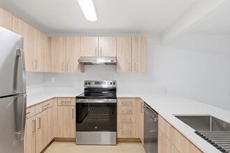 The Finch Apartments in Vancouver, WA - Building Photo - Building Photo