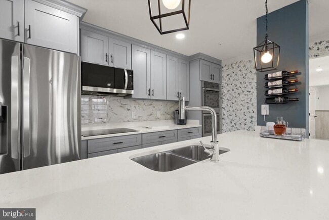 property at 12286 Ashmont Ct