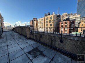 WEST 68 STREET, Unit PHE in New York, NY - Foto de edificio - Building Photo