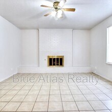 5356 Wonder Dr in Fort Worth, TX - Building Photo - Building Photo