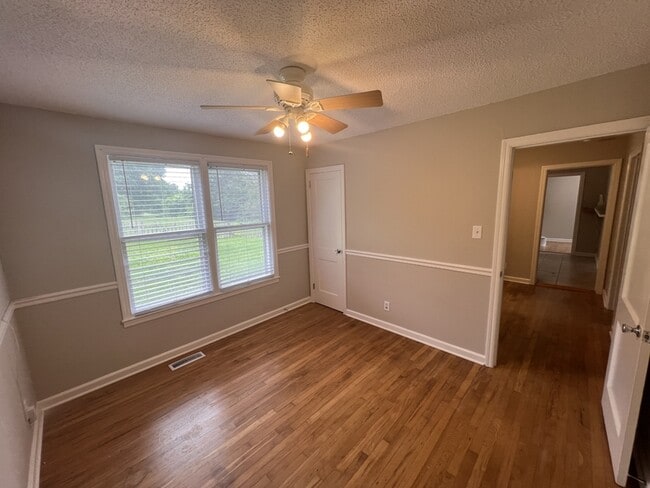 111 Glenhaven Rd in Knoxville, TN - Building Photo - Building Photo