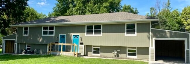 property at 403 S Mahaffie St