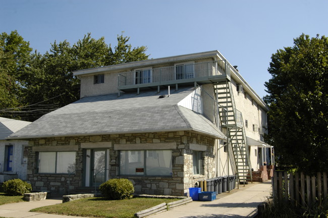 239 Centre Ave in Penndel, PA - Building Photo - Building Photo