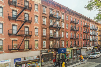 187 Bedford Ave in Brooklyn, NY - Building Photo - Building Photo