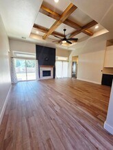 536 E Barajas Terrace in Mustang, OK - Building Photo - Building Photo