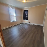 1105 E 5th St photo'