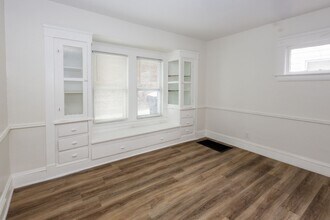 3971 E 71st St in Cleveland, OH - Building Photo - Building Photo