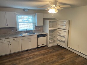 2 Hobson St in Methuen, MA - Foto de edificio - Building Photo