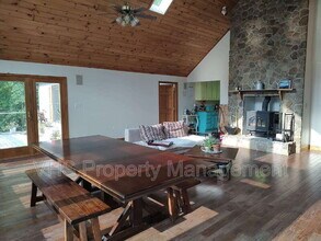 59 Hungry Horse Ln in Sperryville, VA - Building Photo - Building Photo