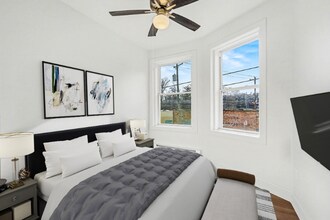 3337 Reading Rd in Cincinnati, OH - Building Photo - Building Photo