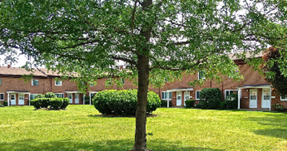 Wickliffe Gardens in Wickliffe, OH - Foto de edificio - Building Photo