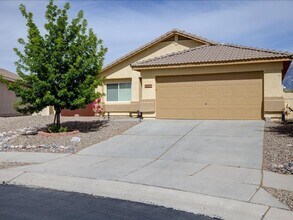 13406 N Vistoso Bluff Pl in Oro Valley, AZ - Building Photo - Building Photo