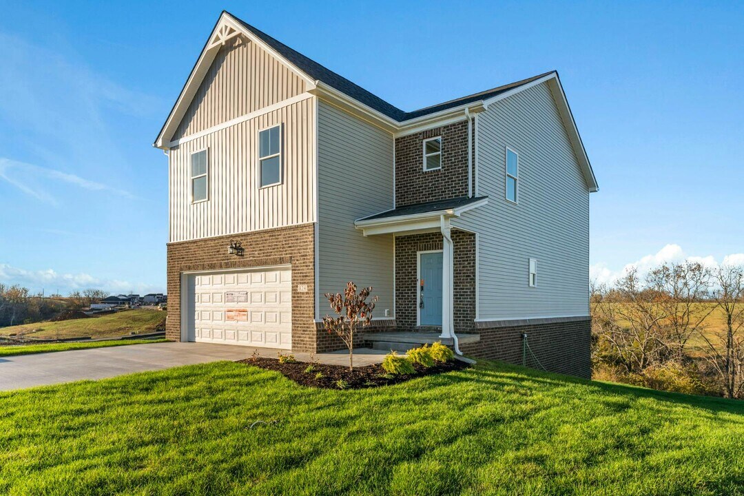 824 Copley Pointe Dr in Richmond, KY - Building Photo
