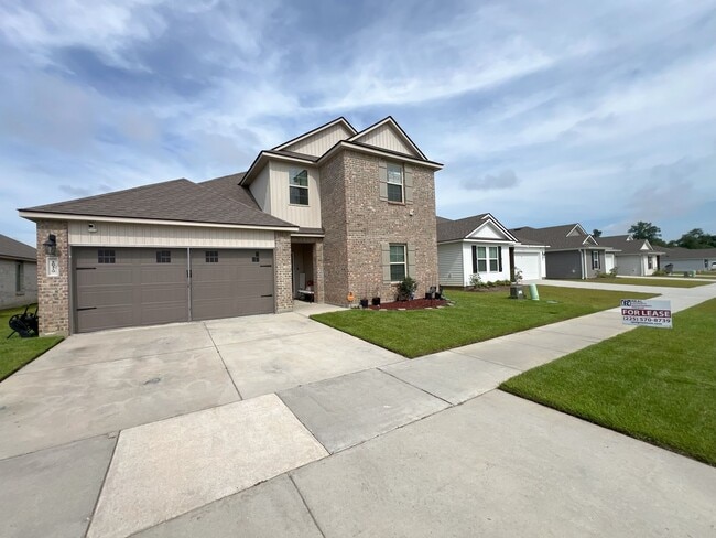 property at 16119 Loussier Dr