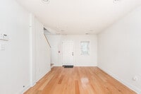 1450 Light St, Unit 4 photo'