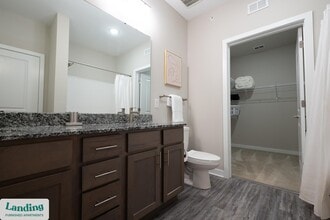 16200 Croft Dr, Unit 6310- 420 in Charlotte, NC - Foto de edificio - Building Photo