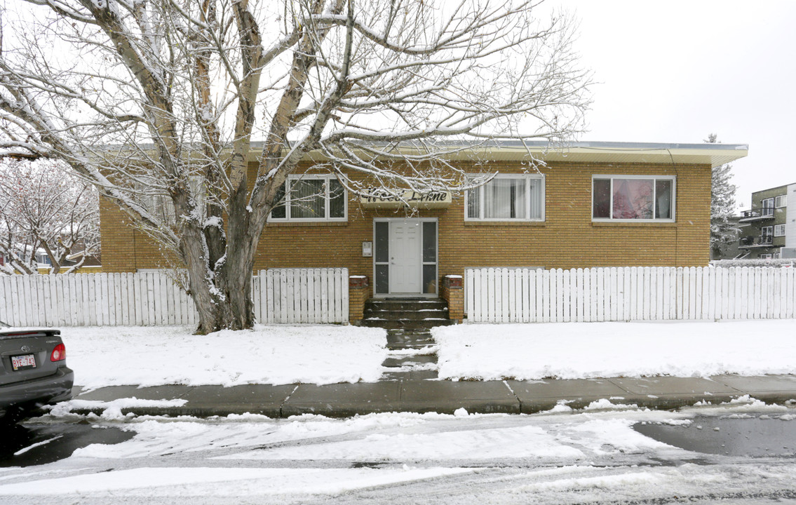 Wood Mews in Calgary, AB - Building Photo