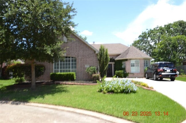 property at 4007 Sand Terrace Dr