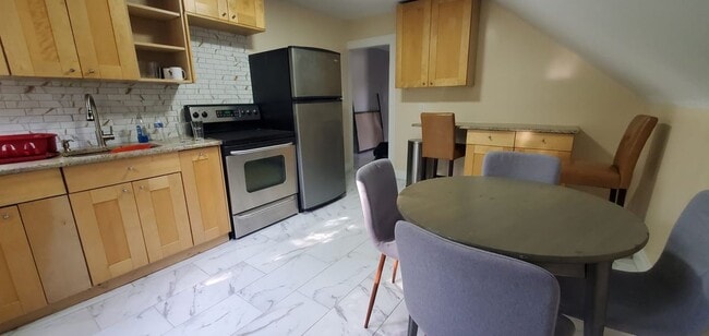 263 S 5th Ave in Mount Vernon, NY - Building Photo - Building Photo