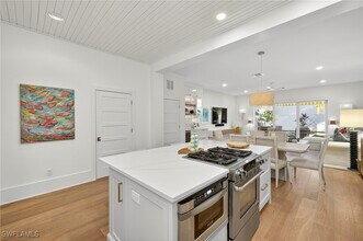 477 3rd Ave S in Naples, FL - Building Photo - Building Photo