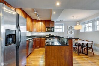 3424 N Racine Ave in Chicago, IL - Building Photo - Building Photo