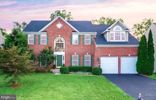 property at 8464 Hessian Hill Ct