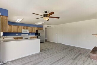 40 E Fairmont Dr in Tempe, AZ - Building Photo - Building Photo