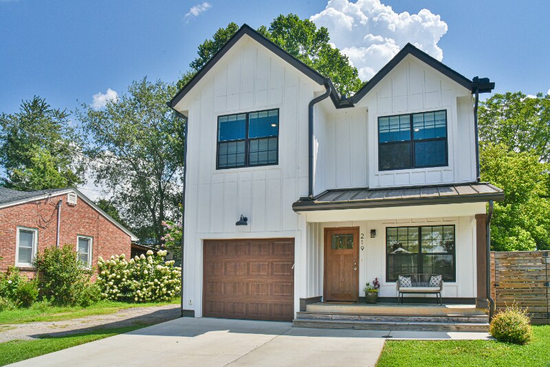 219 Fayetteville St in Asheville, NC - Building Photo