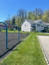 30 Druid Ln in Hamburg, NJ - Building Photo - Building Photo