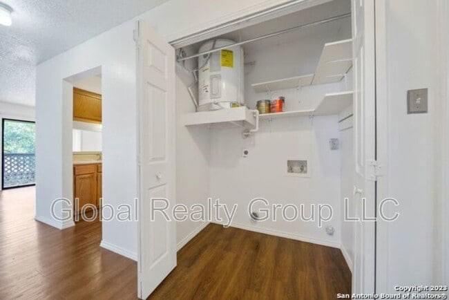 818 Station St in Converse, TX - Building Photo - Building Photo