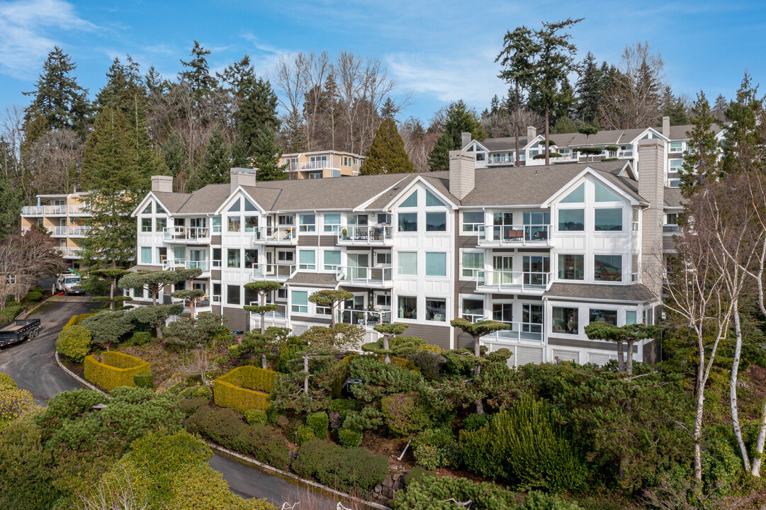 Villas At Carillon in Kirkland, WA - Building Photo