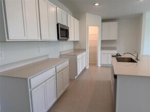 3484 Chinotto Dr in Lake Alfred, FL - Building Photo - Building Photo