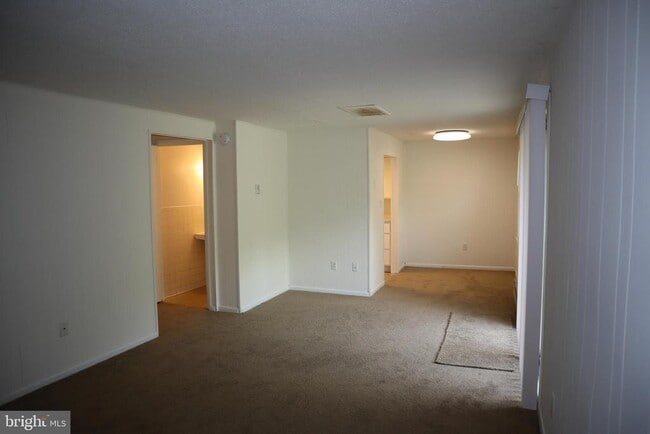 property at 809 Logan St