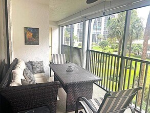 1629 Riverview Rd, Unit 221 in Deerfield Beach, FL - Building Photo - Building Photo