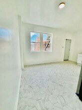 7607 Ogontz Ave in Philadelphia, PA - Building Photo - Building Photo