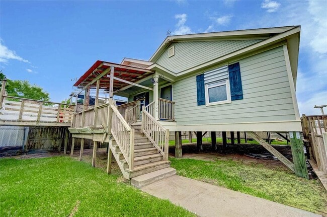526 14th St in San Leon, TX - Building Photo - Building Photo