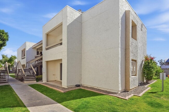 property at 3002 N 70th St