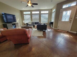 4500 Avenue C in Austin, TX - Foto de edificio - Building Photo